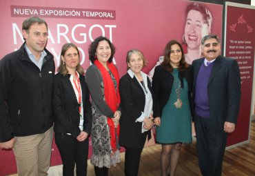 PUCV participará en homenajes a Margot Loyola en Valparaíso durante septiembre - Foto 1