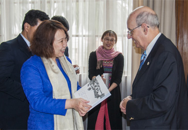 Delegados de Beijing Language and Culture University visitaron la PUCV - Foto 2