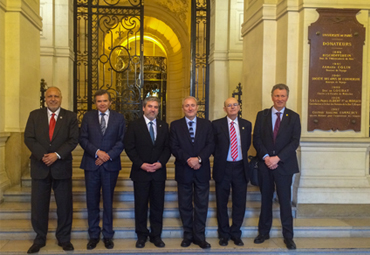 Rector visita instituciones francesas en el marco de misión europea del Consejo de Rectores
