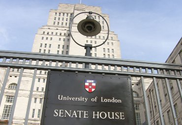 Libros de Margot Loyola y Osvaldo Cádiz formarán parte de la Casa del Senado de la Universidad de Londres - Foto 3