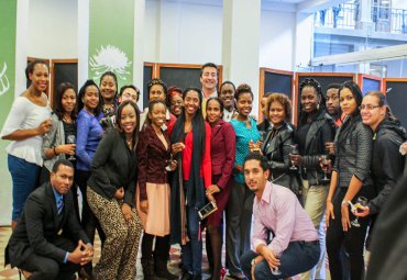 PUCV finaliza exitoso diplomado con estudiantes del Caribe anglófono - Foto 3