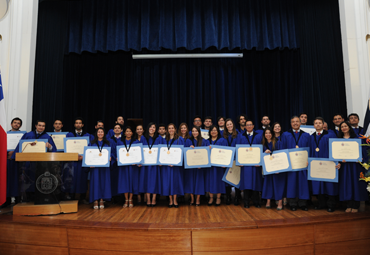 PUCV graduó a 60 nuevos doctores y consolida su posición de liderazgo en Chile en el área de postgrados - Foto 1