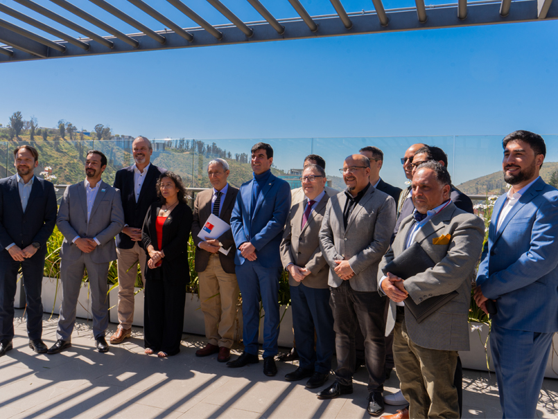 PUCV refuerza su compromiso con la descentralización tecnológica en proyecto de Centro de Supercómputo