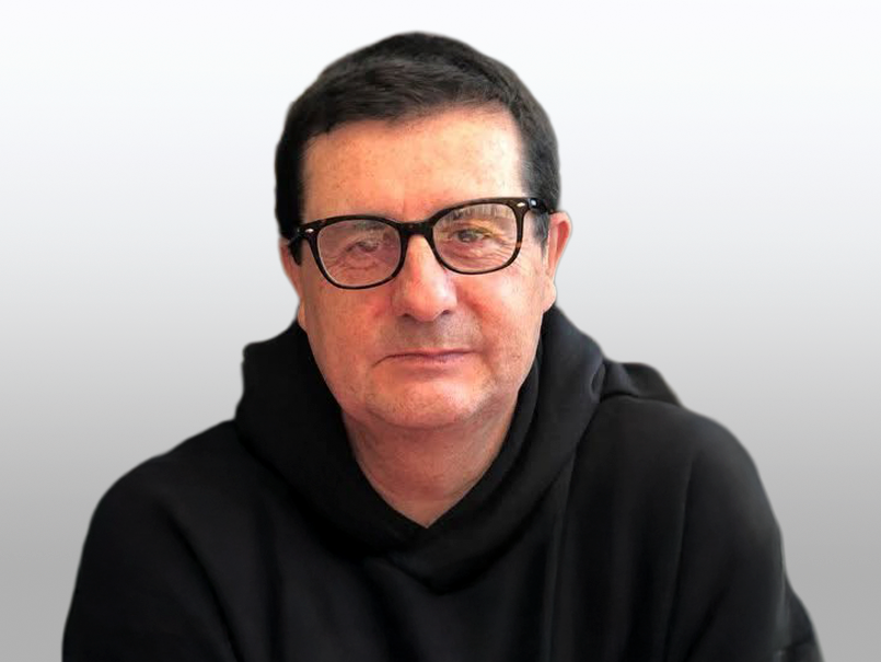 Académico Patricio Lombardo publica libro sobre relación entre cuerpo y alma