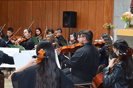 Jóvenes intérpretes protagonizaron vibrante concierto en campus Curauma