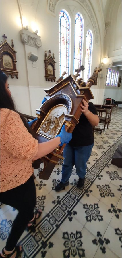 Capilla del Sagrado Corazón de Jesús de Casa Central recibe trabajos de restauración y recuperación.
