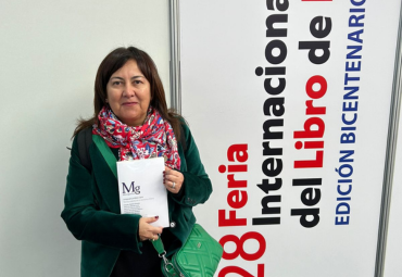 Académica Claudia Poblete destaca en la 28° Feria Internacional del Libro de Lima