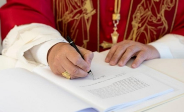 Académicos analizan el llamado del Papa León XIV a humanizar la Inteligencia Artificial