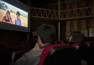 Cineteca PUCV se une al estreno nacional de película chilena “Un caballo llamado elefante”