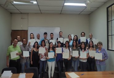 Profesor Guido Plaza dicta curso de Esclero-cronología de Organismos Acuáticos en El Salvador - Foto 1