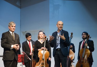 Orquesta de Cámara de la PUCV ofreció concierto en el Colegio Alemán de Valparaíso - Foto 2