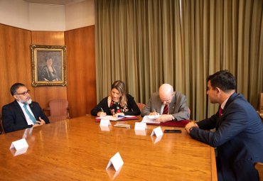 PUCV suscribe convenio para habilitar Centro de Negocios Sercotec permanente en la Provincia de Los Andes