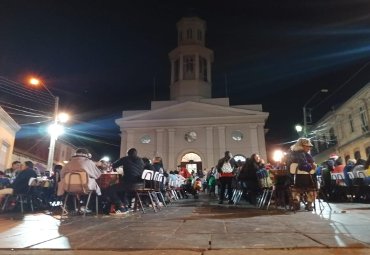 PUCV apoya realización de tradicional Cena de Navidad en Iglesia La Matriz