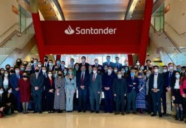 Magíster en Banca y Mercados Financieros concluye semana internacional organizada por SANFI