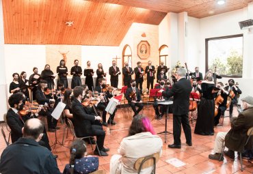 Orquesta Clásica y Coro de Cámara PUCV realizaron conciertos de Semana Santa