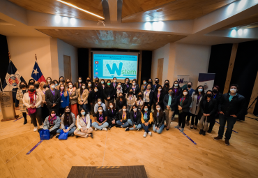 PUCV coorganiza Conferencia Internacional W-STEM 2022