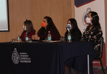 Con gran participación concluyó conversatorio PUCV “Mujeres en la ingeniería” - Foto 2