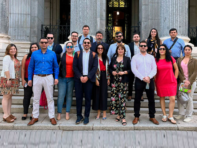 Magíster en Banca y Mercados Financieros: Estudiantes visitan la ciudad del Grupo Santander en España