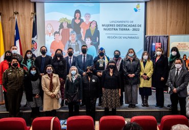 Ministro de Ciencia y rector PUCV encabezan lanzamiento de convocatoria para visibilizar a mujeres de la Región - Foto 1
