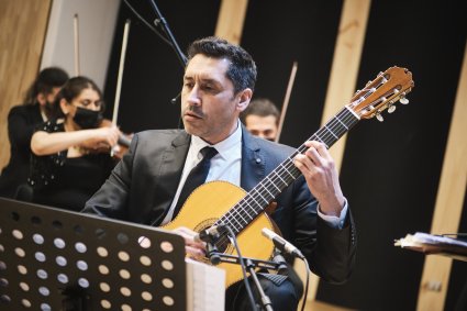 Orquesta Clásica PUCV y solistas ofrecieron vibrante concierto - Foto 1