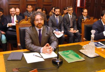 Alumni Raúl Letelier es nombrado presidente del Consejo de Defensa del Estado