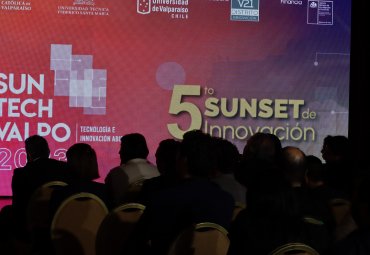 PUCV impulsa la colaboración tecnológica con empresas en la quinta edición del Sunset de Innovación - Foto 4