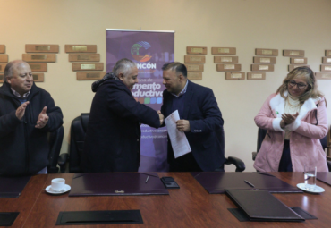 CFT PUCV firma convenio marco con la Municipalidad de Concón