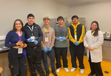 Estudiantes del Propedéutico trabajan en laboratorios PUCV gracias a talleres de Ingeniería
