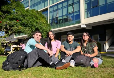 PUCV conmemorará Día del Profesor con actividades para destacar su rol en la sociedad