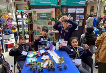 GALERÍA: Escuela de Pedagogía realiza 11° Feria de Ciencias