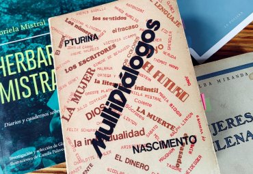 Rescatan obras de mujeres ensayistas del siglo XX: registros olvidados de escritoras chilenas