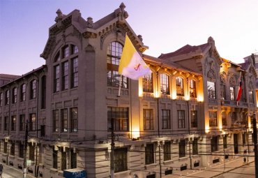PUCV destaca en rankings internacionales por su investigación e impacto