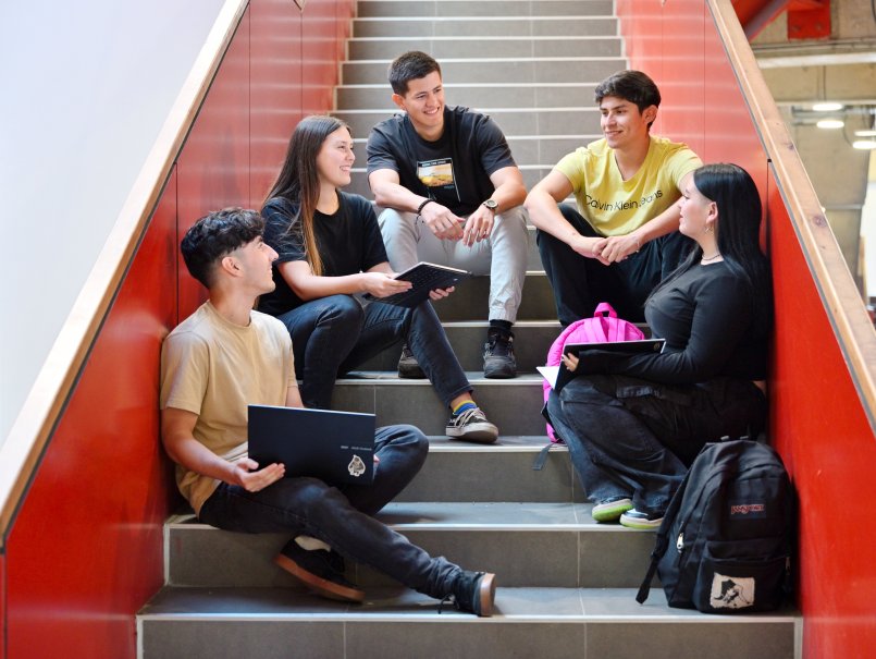 PUCV cuenta con variada gama de becas y beneficios para sus estudiantes