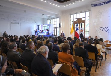 PUCV ofreció tradicional Claustro Pleno con récord de asistencia y una experiencia más participativa y sostenible