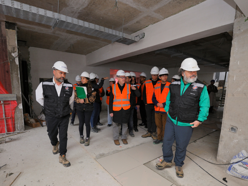 GALERÍA: Visitan obras del plan de modernización de infraestructura PUCV