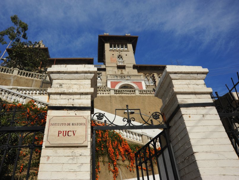 Magíster en Historia es acreditado por seis años siguiendo nuevos estándares de la CNA