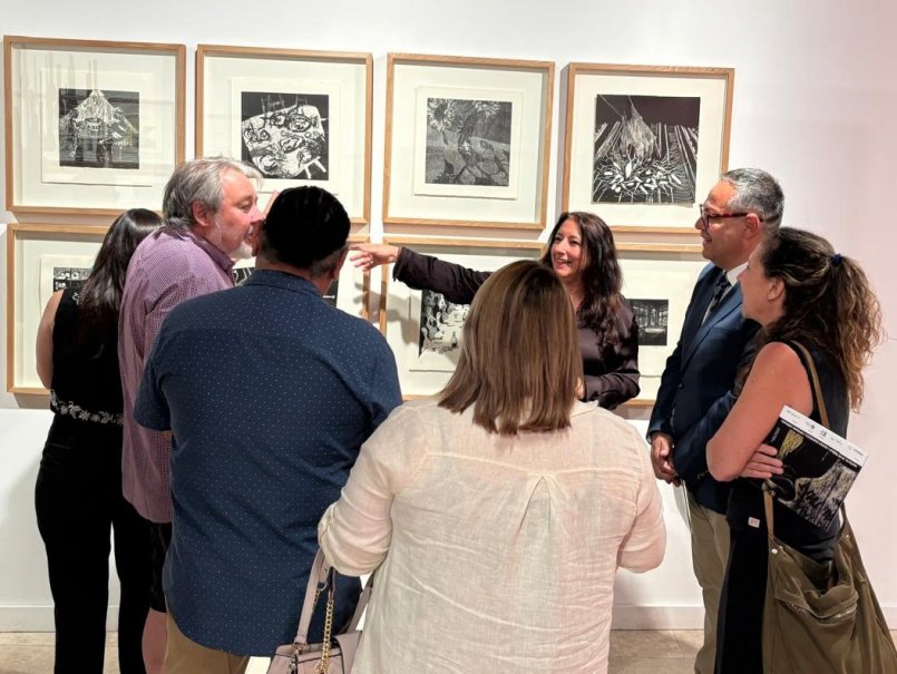 PUCV, Museo de Bellas Artes Valparaíso y Taller 99 inauguran exposición “Sobremesa con Nemesio”