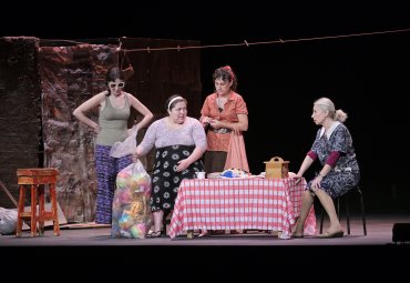 Universidad cerró el Mes de la Mujer con una obra de teatro que releva la fortaleza femenina