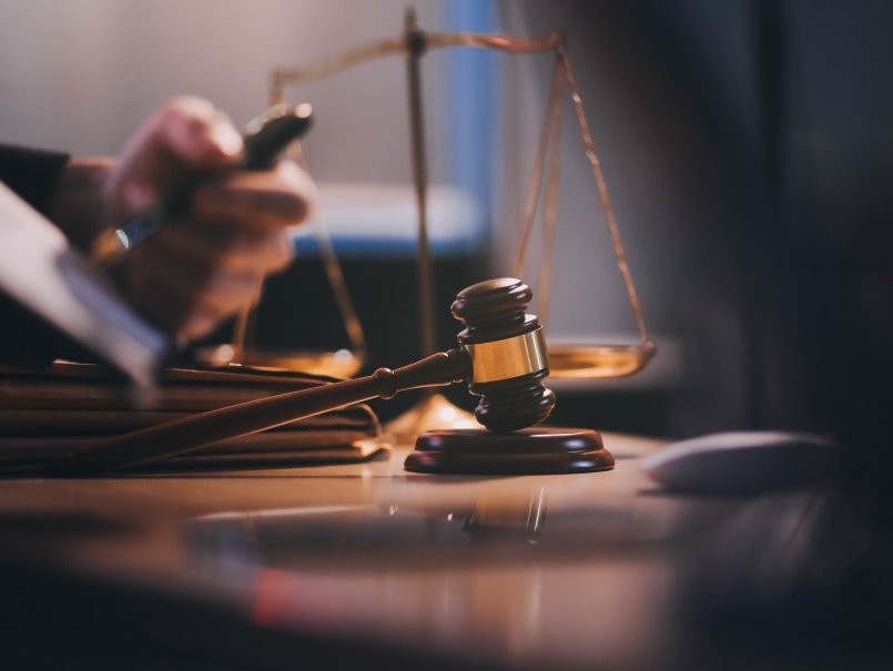 Investigación analiza los delitos asociados a la insolvencia y sus desafíos en el nuevo marco legal