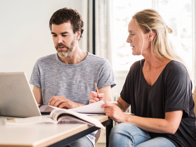 PUCV adjudicó fondos a 27 proyectos de Innovación e Investigación en Docencia Universitaria 2026