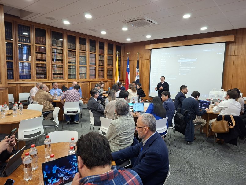 Universidades del CRUV fortalecen alianza tecnológica con nueva sesión de U4Valpo