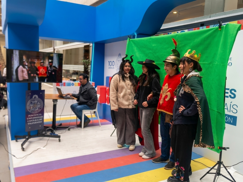 Estudiantes de Pedagogía participaron en seminario para mejorar competencias digitales