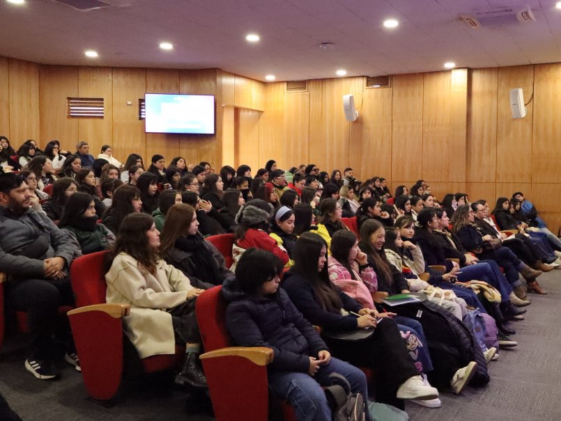 3° Torneo Femenino de Matemáticas reunió a 100 estudiantes de la Región