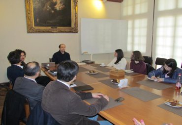 Instituto de Historia realizó cuarta sesión del Grupo de Estudios “Circulación de la información, objetos y personas”