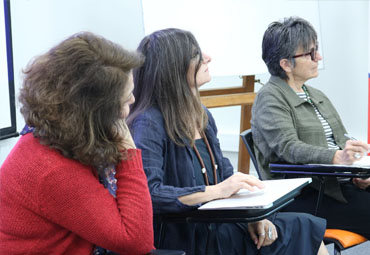 Democracia y ciudadanía: seminario organizado por la Escuela de Psicología PUCV analiza los conceptos desde una perspectiva de género