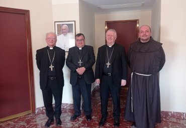 Gran Canciller y Vice Gran Canciller PUCV se reúnen con representantes de la Congregación para la Educación Católica del Vaticano