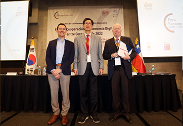 Director ejecutivo de CEA participa en Foro de Cooperación de Economía Digital entre Chile y Corea
