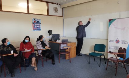 Profesionales de Inclusión participan en taller sobre conflictos comunitarios