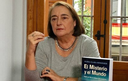 Ma. Clara Bingemer inaugurará coloquio internacional "El Dios de la vida"