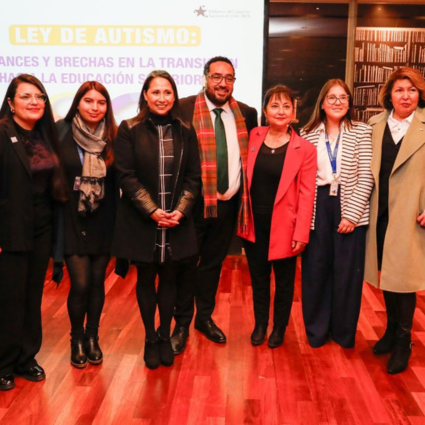 Dirección de Inclusión se hace presente en el encuentro “Ley de Autismo: Avances y Brechas en la transición a la Educación Superior”